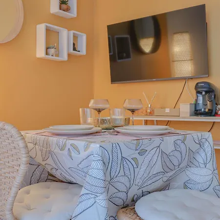 Magnifique Studio Plein Centre, Proche Plage/gare Apartment
