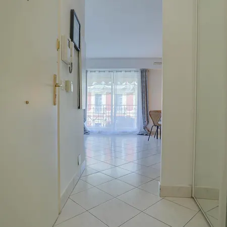 Magnifique Studio Plein Centre, Proche Plage/gare *