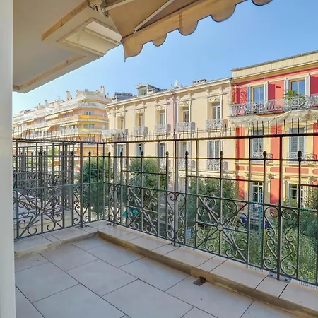 Magnifique Studio Plein Centre, Proche Plage/gare Apartment